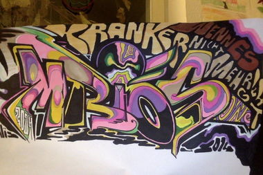 Graffiti Sketch - Photo by BetchSkattle (2014)