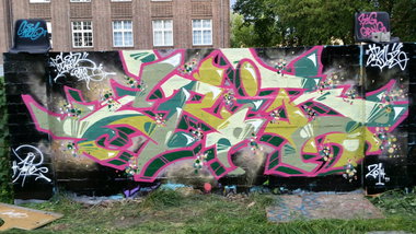 Graffiti Wall - Photo by BiCrew_293 - BiC, Creeb, Crib (2014)
