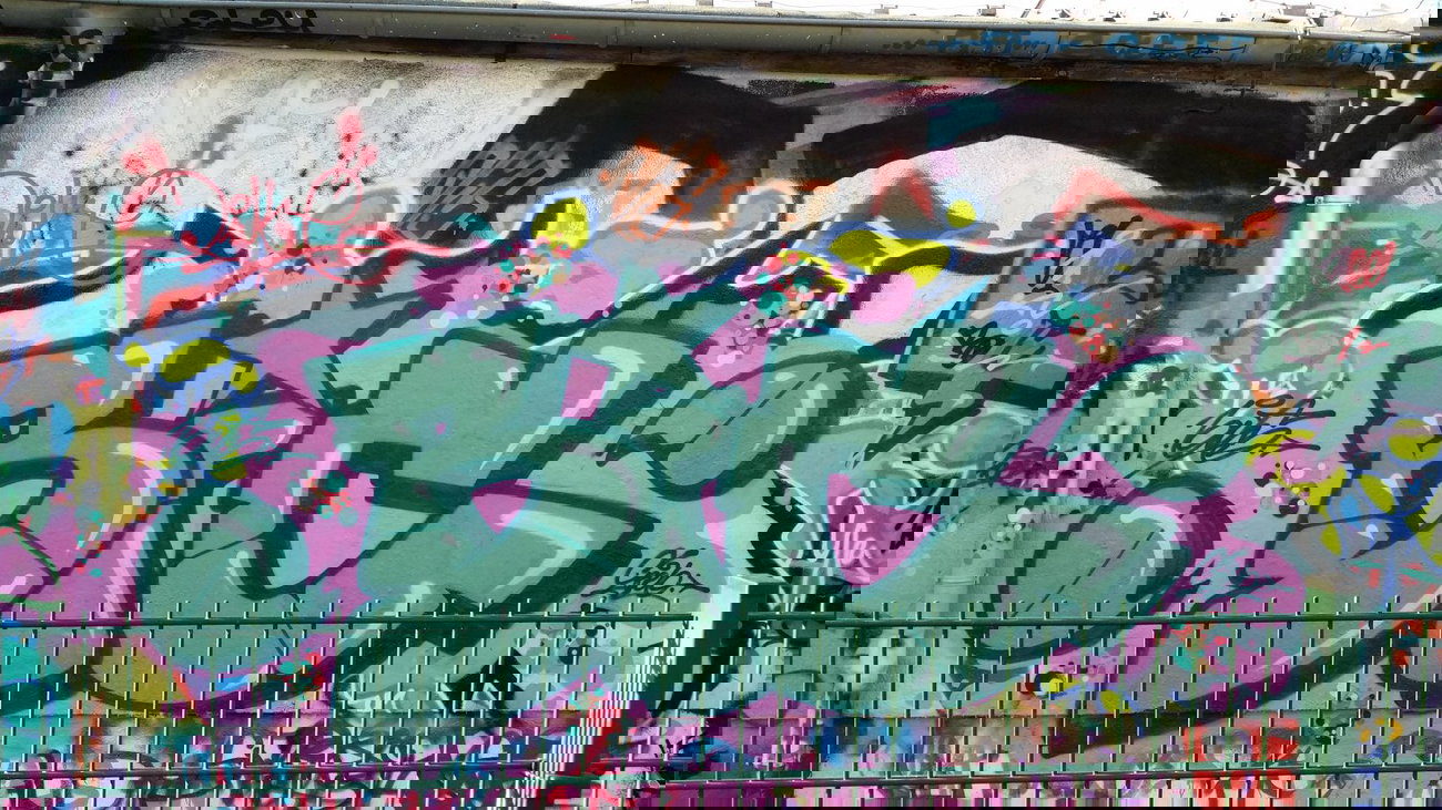 Graffiti Wall - Photo by BiCrew_293 - BiC, Creeb, Crib (2014)