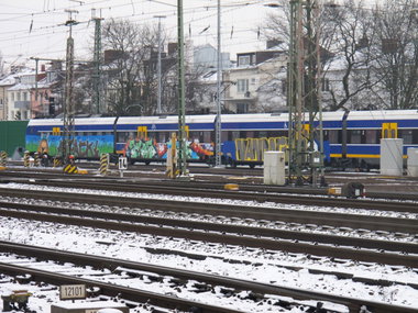 Graffiti Train in bremen - Photo by Bigchill - atk, jbcb, abm (2013)