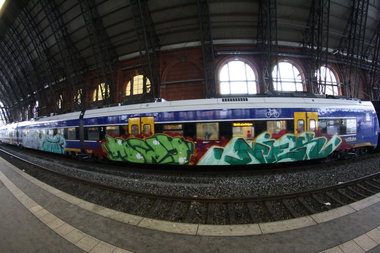Graffiti Train in bremen - Photo by Bigchill - atk, howy, niek (2013)
