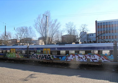 Graffiti Train in Bremen - Photo by Bigchill - niek, sukoe, howy (2013)