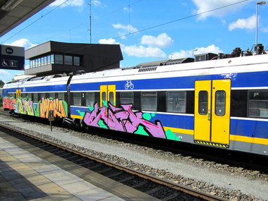 Graffiti Train in Bremen - Photo by Bigchill - bullet, tiamo, sho2 (2012)