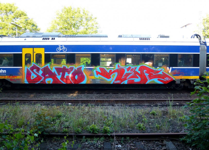 Graffiti Train in Bremen - Photo by Bigchill - sato, kine (2011)