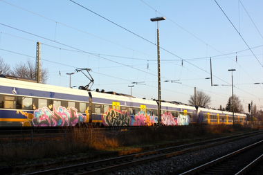 Graffiti Train in Bremen - Photo by Bigchill - enik, crime, angel (2012)