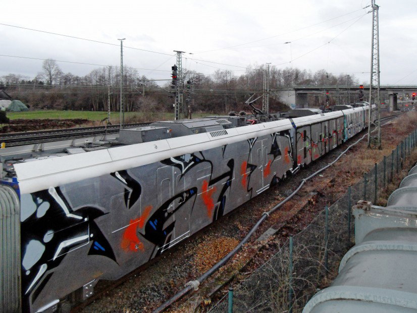 Graffiti Train in Bremen - Photo by Bigchill - kine, beast, sato (2011)