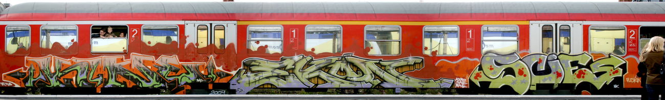 Graffiti Train - Photo by Bigchill - kine, ekon, scie