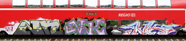 Graffiti Train - Photo by Bigchill - nk
