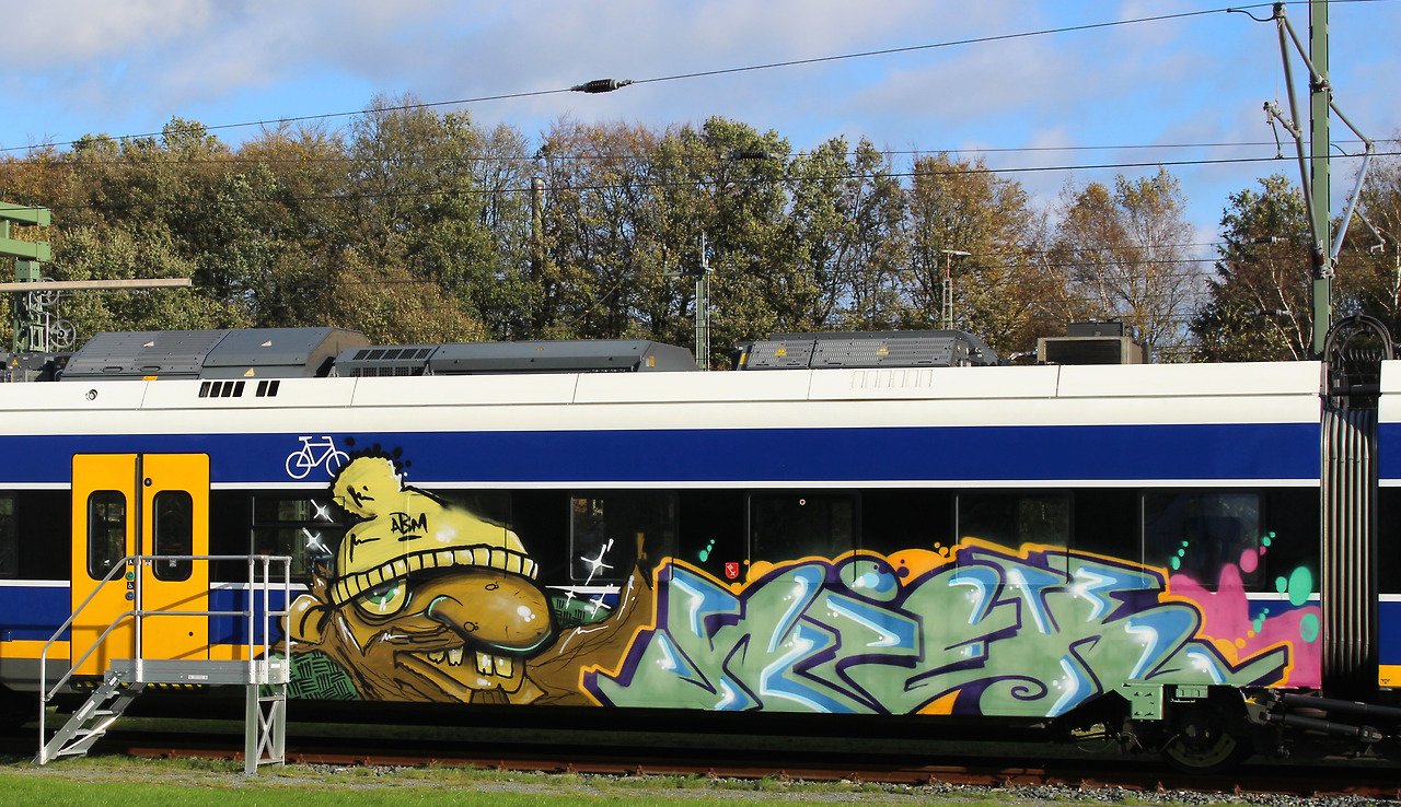 Graffiti Train - Photo by Bigchill - Bextown (2013)