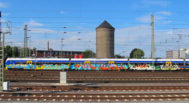 Graffiti Train - Photo by Bigchill - BEXTOWN
