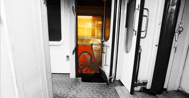 Graffiti Train - Photo by Bil - morocco, graffiti, bil (2016)