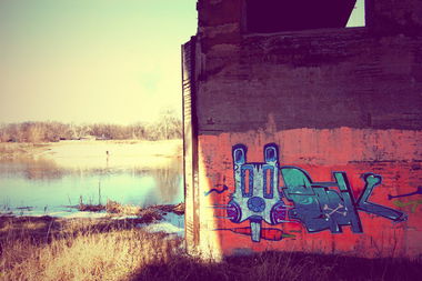 Graffiti Wall in Lysychans'k - Photo by Bionik - Bionik, nid, crew (2014)