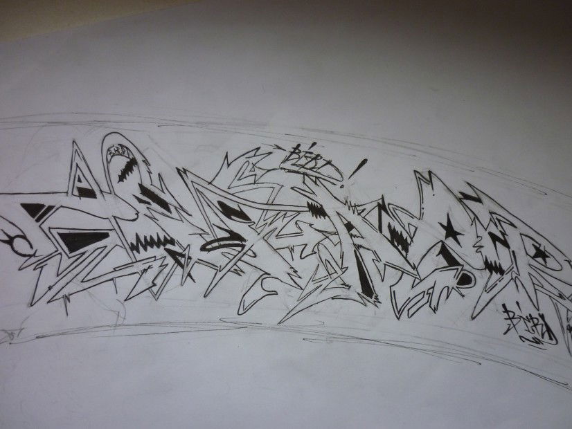 Graffiti Sketch in Kyiv - Photo by Bird - Bird (2013)