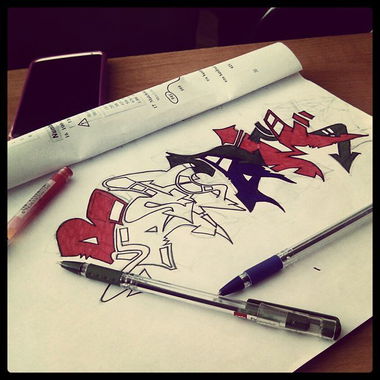 Graffiti Sketch in Boyarka - Photo by Bird - Walkie, aka, Bird (2013)