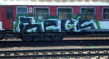 Graffiti Train - Photo by Bitumen - RCLS, Bratislava