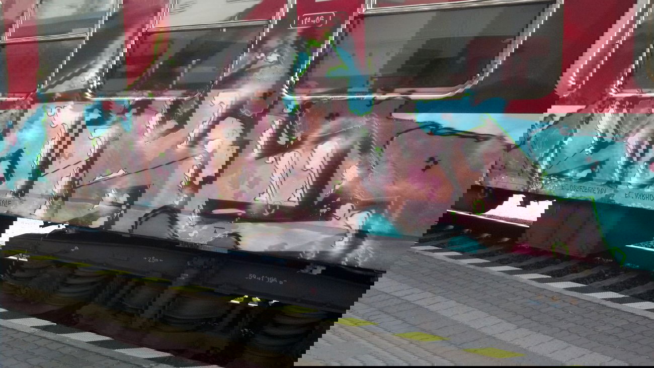 Graffiti Train - Photo by Bitumen - boikle, Bratislava