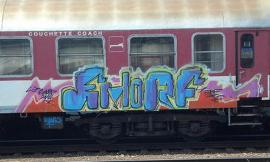 Graffiti Train - Photo by Bitumen - emorf, Bratislava