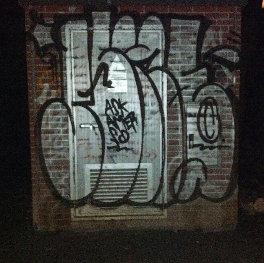 Graffiti Bombing - Photo by Bitumen - Ishe, Münster