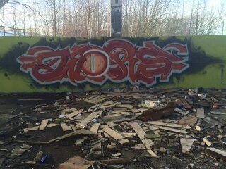 Graffiti Wall - Photo by BlauLicht - Wors