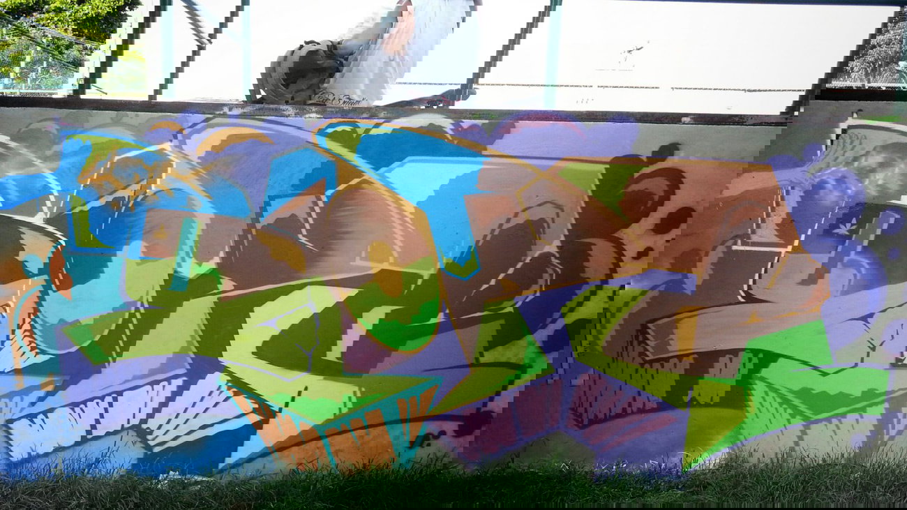 Graffiti Wall - Photo by Blopa