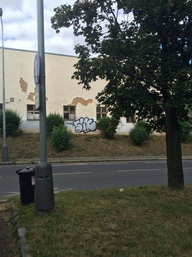 Graffiti Bombing in Praha - Photo by Blowskey - SLK, BLOW, PRAHA