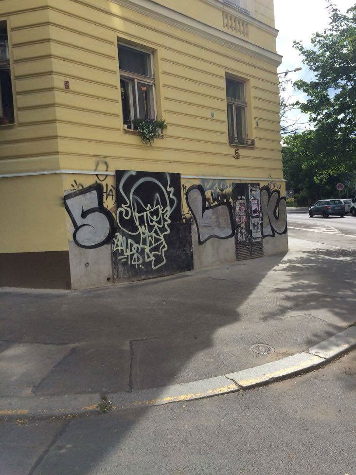 Graffiti Wall in Praha - Photo by Blowskey - SLK, BLOW, PRAHA (2016)