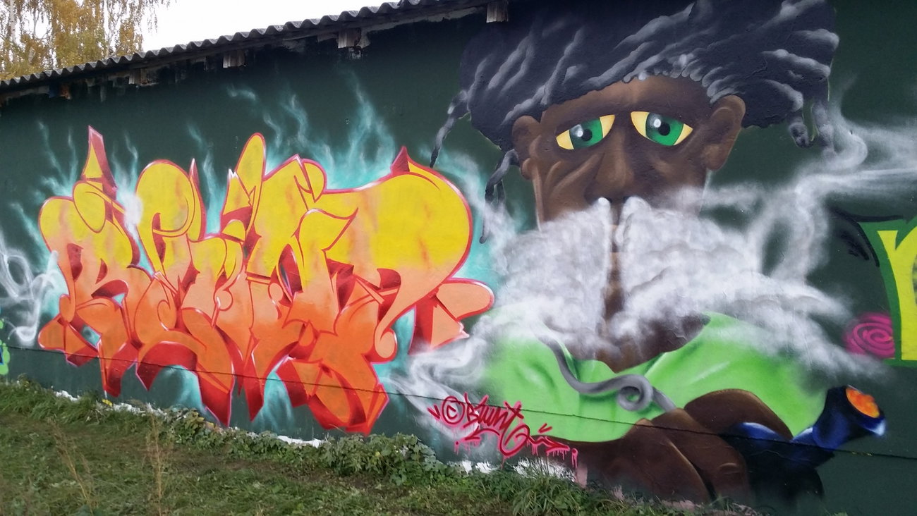 Graffiti Wall in Deutschland - Photo by Blunt_One - Blunt;, Trs (2015)