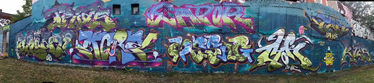 Graffiti Wall - Photo by Blunt_One