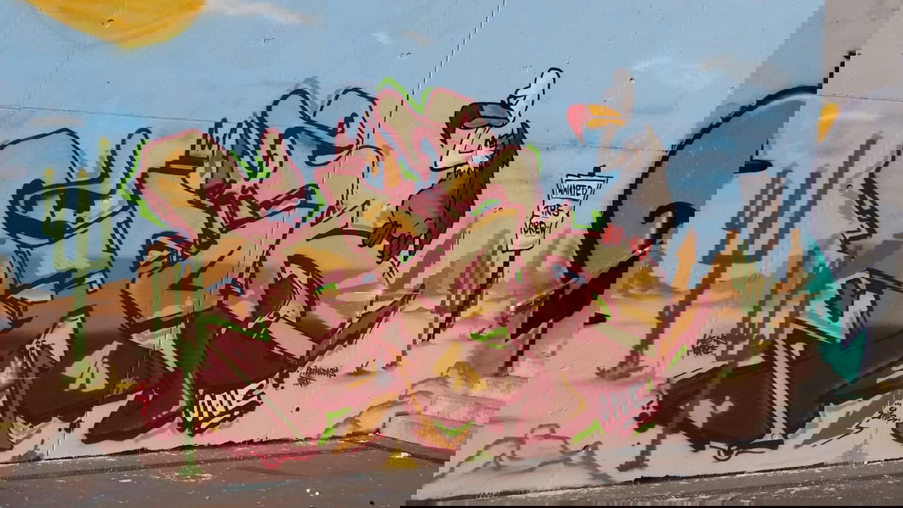 Graffiti Wall - Photo by Blunt_One - Thok, Trs