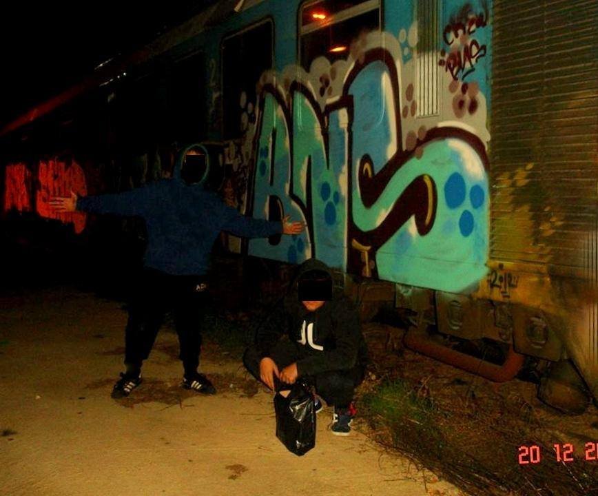Graffiti Train - Photo by BnSer - Bns, Athens, Railways (2013)