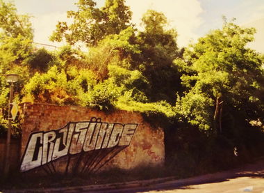 Graffiti Bombing in Rostock - Photo by BobBockwurst - CRY, Sünde, Rostock (2007)