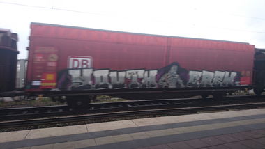 Graffiti Train in Hamburg  - Photo by BobBockwurst (2017)