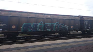 Graffiti Train in Hamburg  - Photo by BobBockwurst (2017)