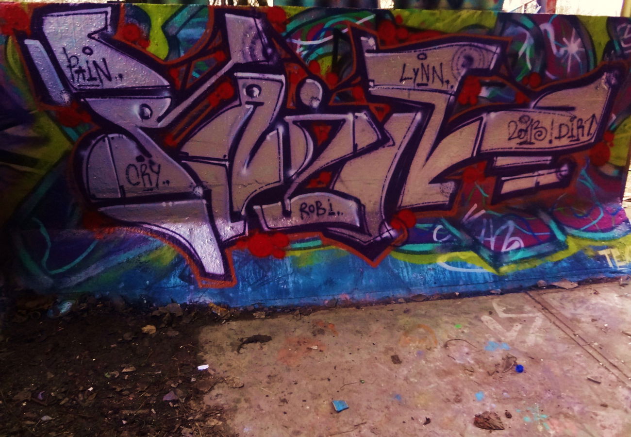 Graffiti Wall in Kiel - Photo by BobBockwurst - pain, kiel (2013)