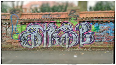 Graffiti Bombing in Hamburg  - Photo by BobBockwurst - ZIESE (2017)