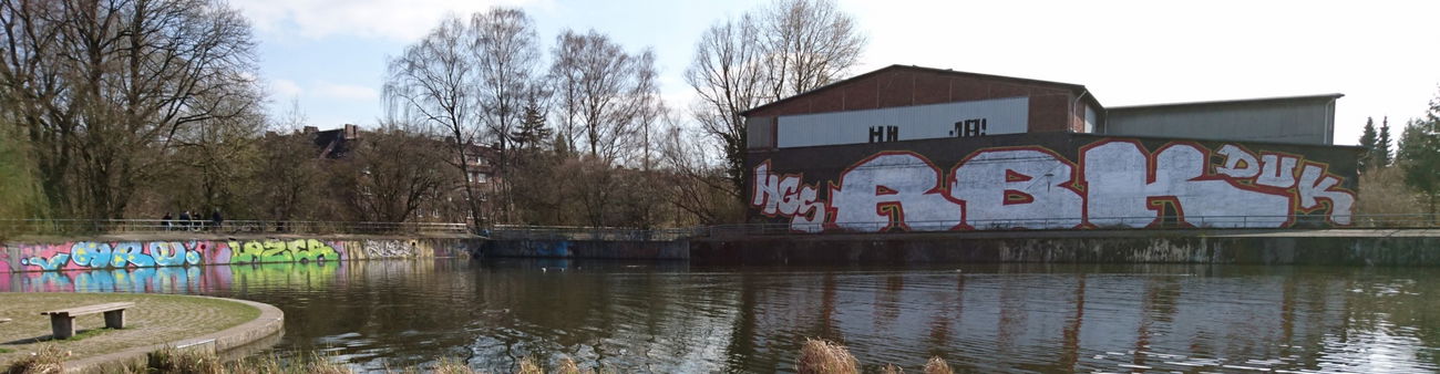 Graffiti Wall in Hamburg - Photo by BobBockwurst - Dre, Lazer, RBK (2016)