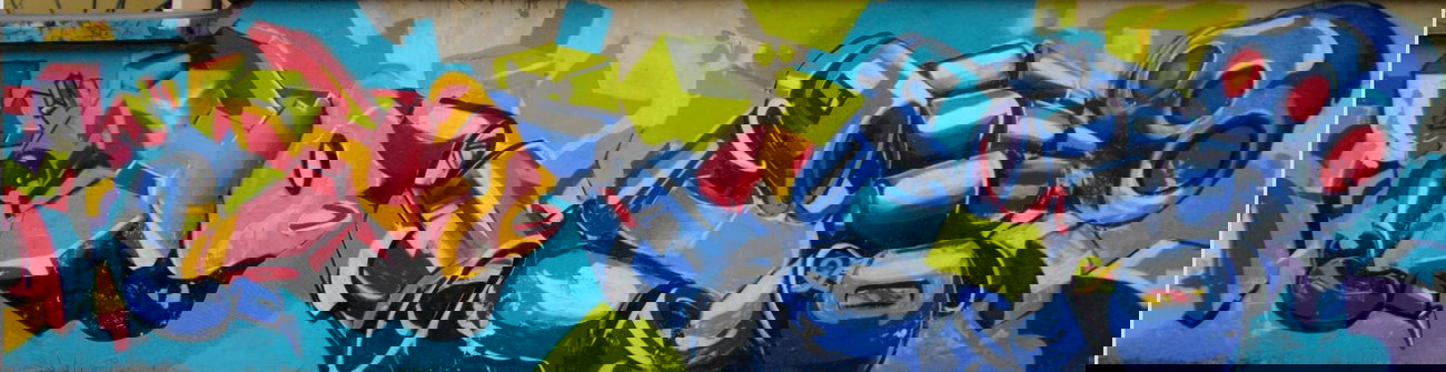 Graffiti Wall - Photo by Bohun_ - Bohun (2011)