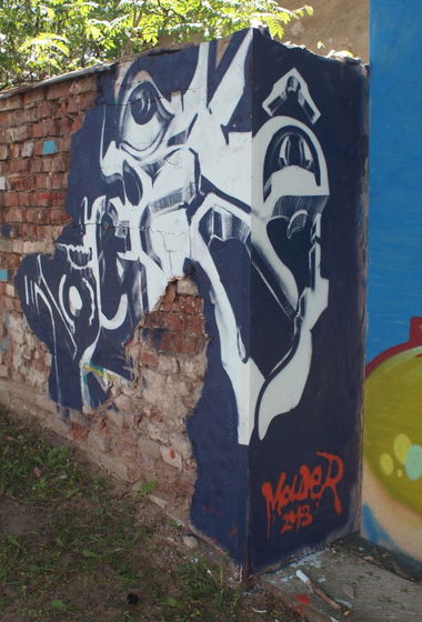 Graffiti Wall - Photo by Bohun_ - Molder (2013)