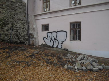 Graffiti Wall - Photo by BomBingForever