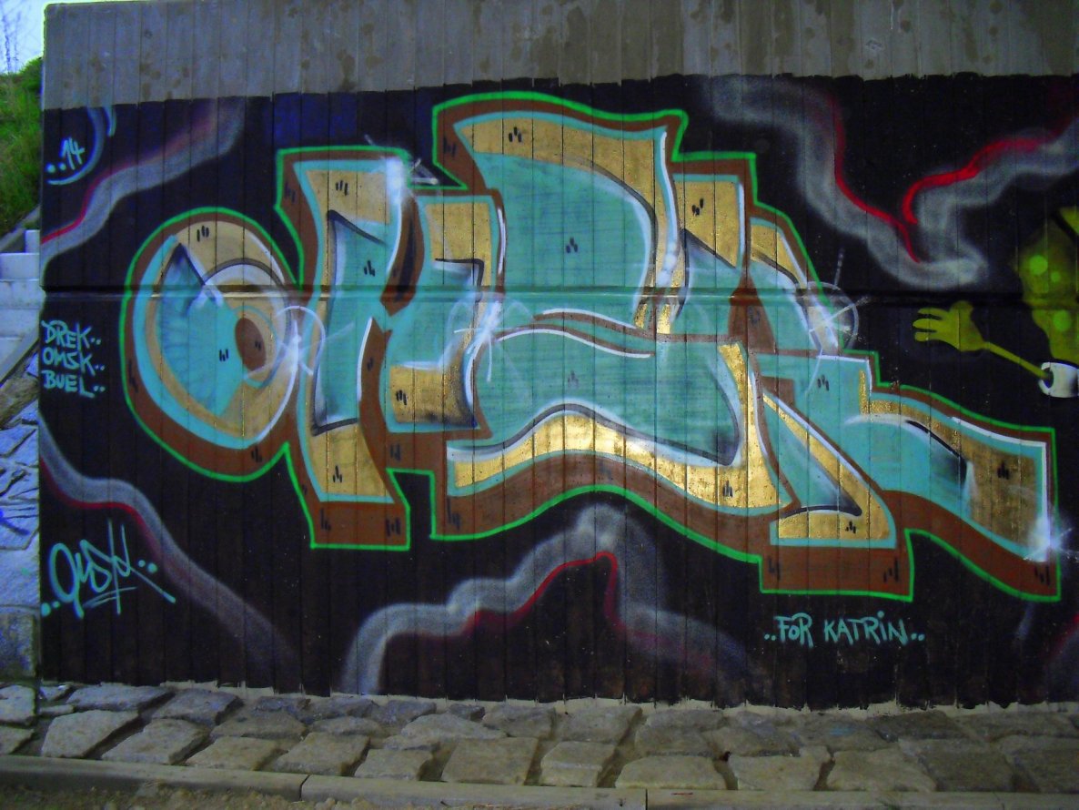 Graffiti Wall - Photo by BomBingForever