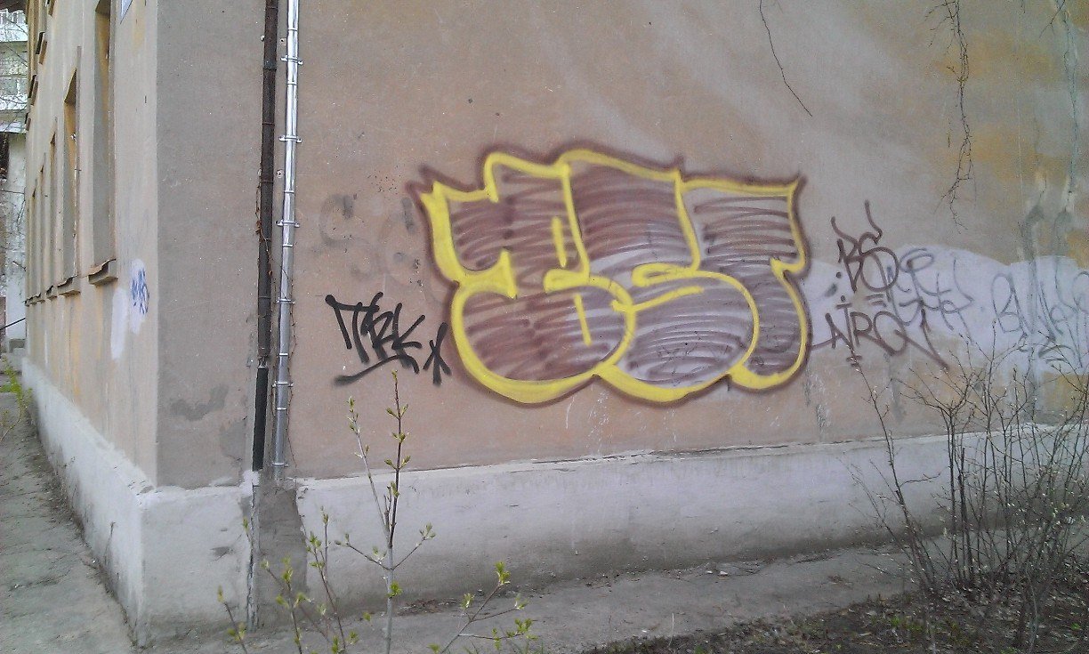 Graffiti Bombing - Photo by BombSistem