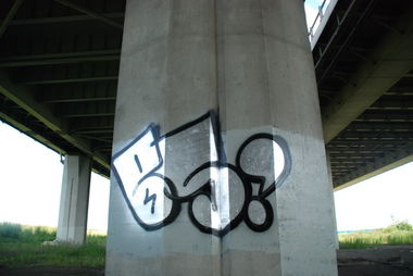 Graffiti Wall - Photo by BombSistem - BS, Hash (2014)