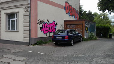 Graffiti Wall - Photo by Brain - Nate, Denk, Rias