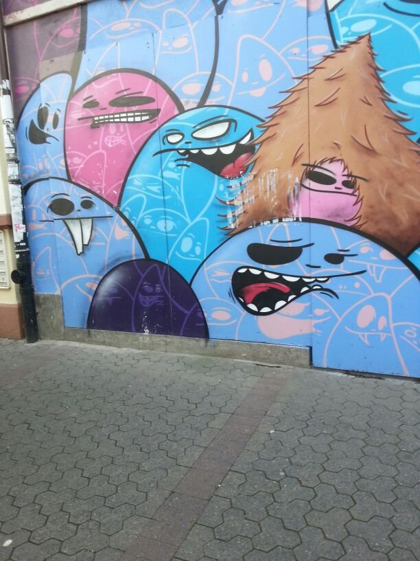 Graffiti Wall - Photo by Brain - CitySpot, Spot, RMC