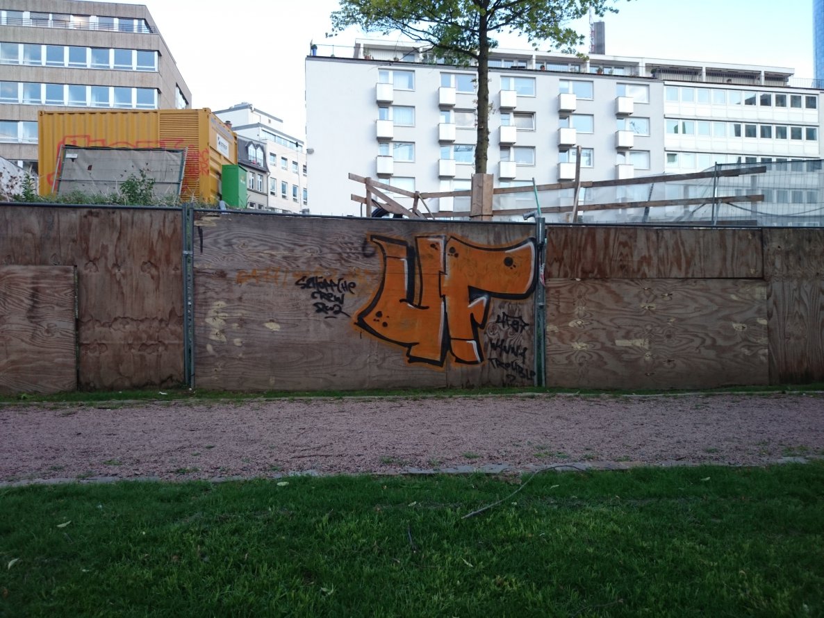 Graffiti Bombing - Photo by Brain - UF, Ultras, Frankfurt