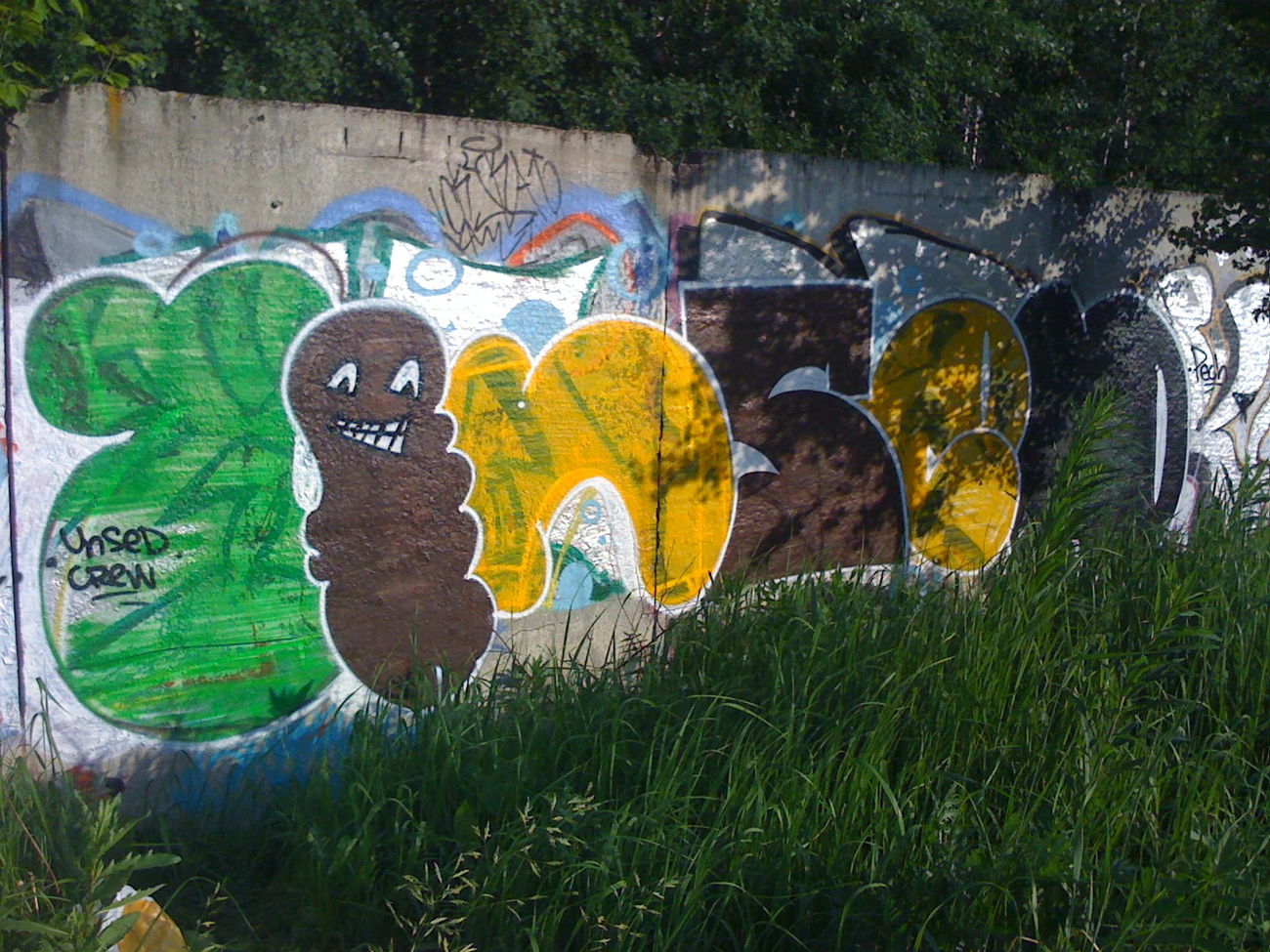 Graffiti Wall - Photo by Bread - Unsed, UnsedCrew, Bread