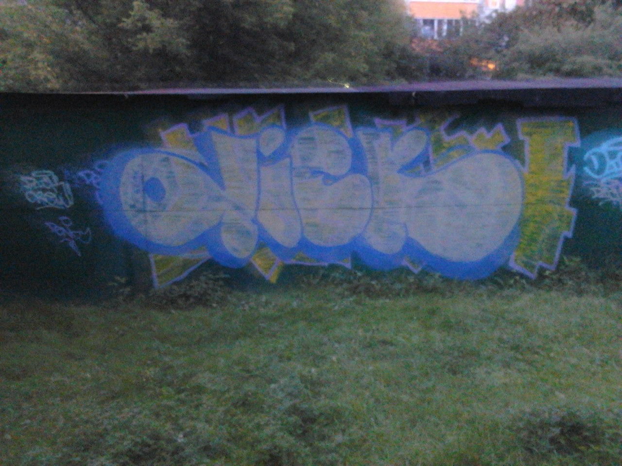 Graffiti Wall - Photo by Bread - Dick, Bread