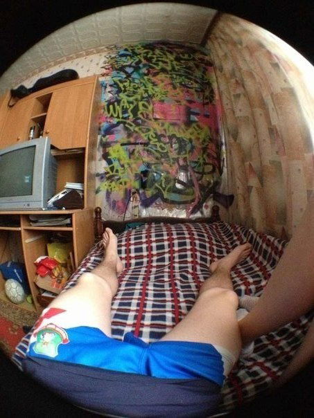 Graffiti Artwork - Photo by Bread - GoreBreadHome