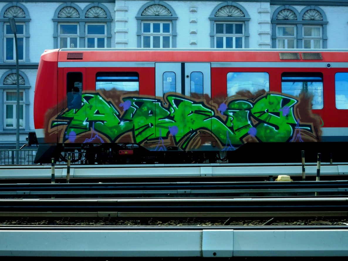 Graffiti Train - Photo by Breakstyle (2014)