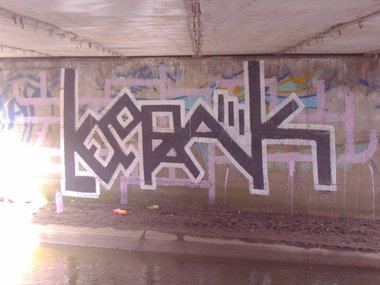 Graffiti Bombing - Photo by Brodesire